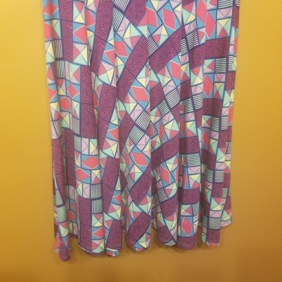 Lularoe | Women's Geometric Print Nicole Style Dress (Size Large) - Picture 6 of 10